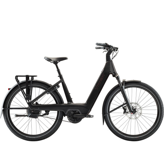 Rower elektryczny turystyczny Trek Charter+ 5 Auto 800 Wh o niskim przekroku